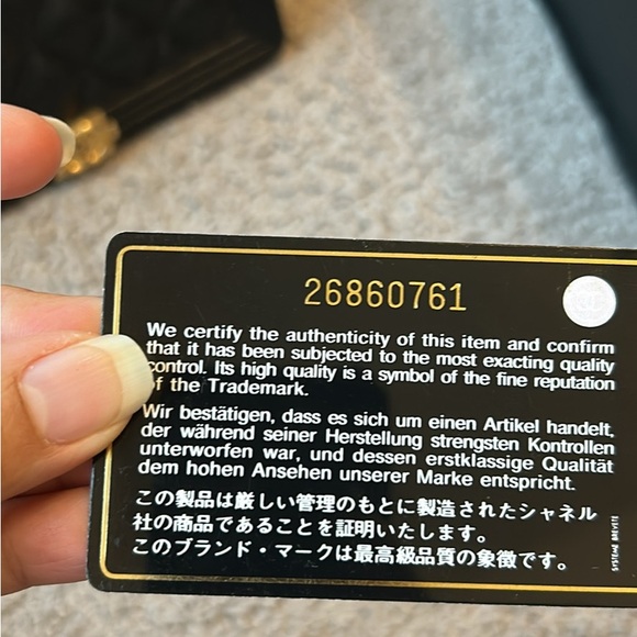 Chanel wallet boy style nice !! Light weight!! Look new - Picture 4 of 6